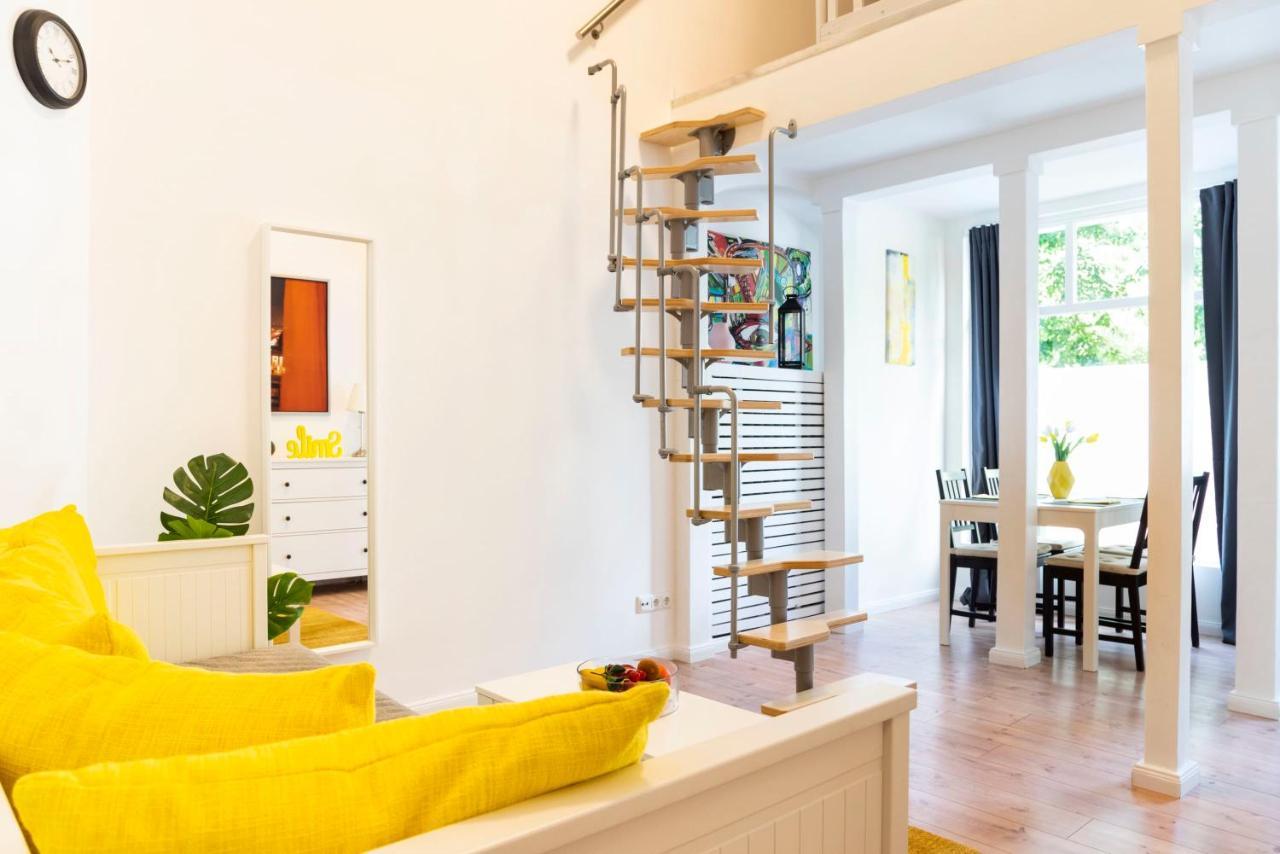 Spacious Loft Style Apartment In Berlin Willmersdorf 외부 사진